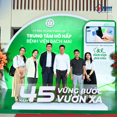 Chúc mừng kỷ niệm 45 năm thành lập Trung tâm hô hấp Bệnh viện Bạch Mai